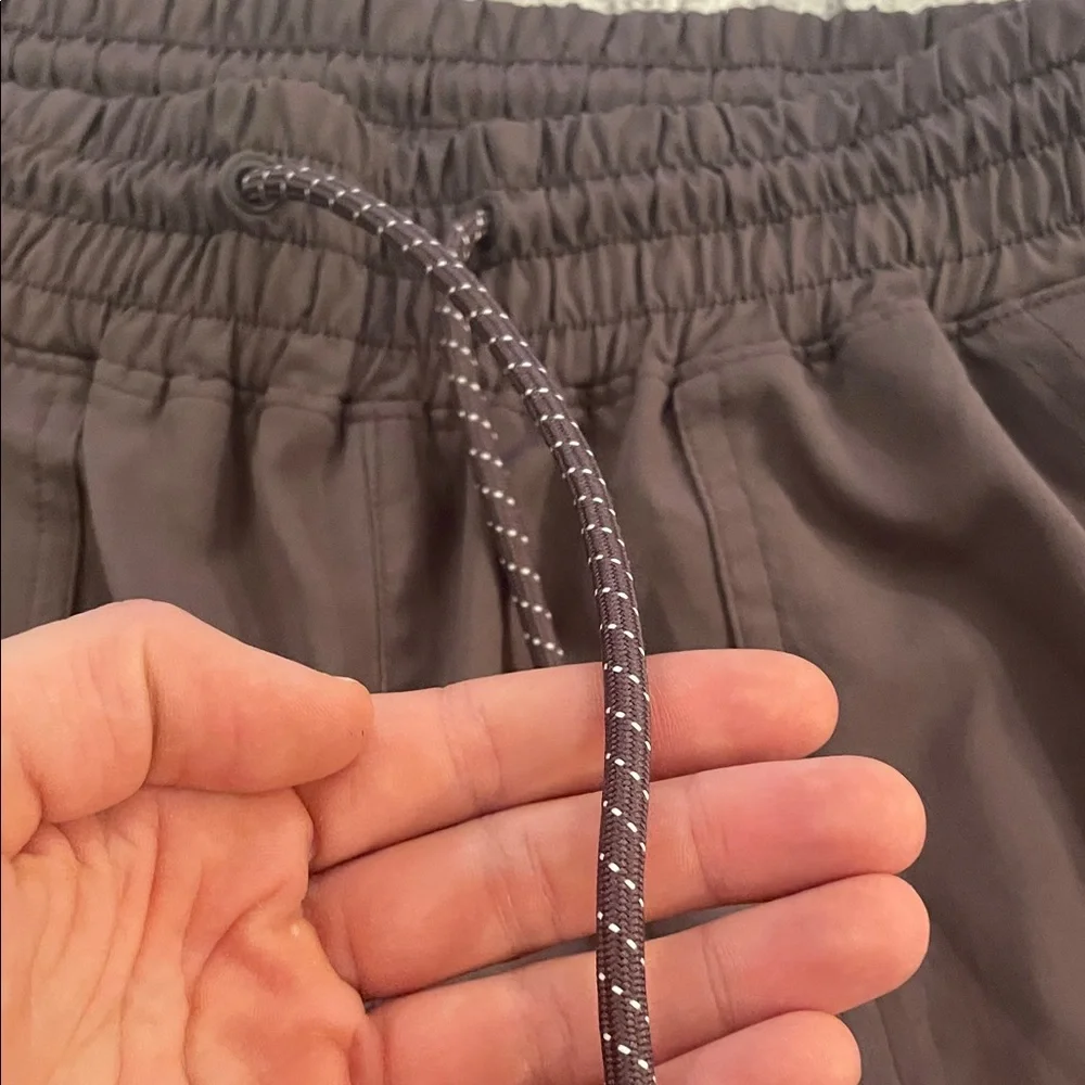 Women’s Old Navy Stretch Tech Purple Jogger - Picture 2 of 6